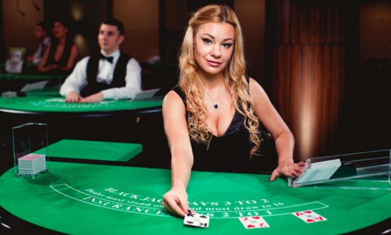 live-casino-dealer-1000x600